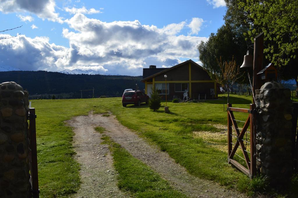 Cabanas Nuestra Vista Trevelín エクステリア 写真